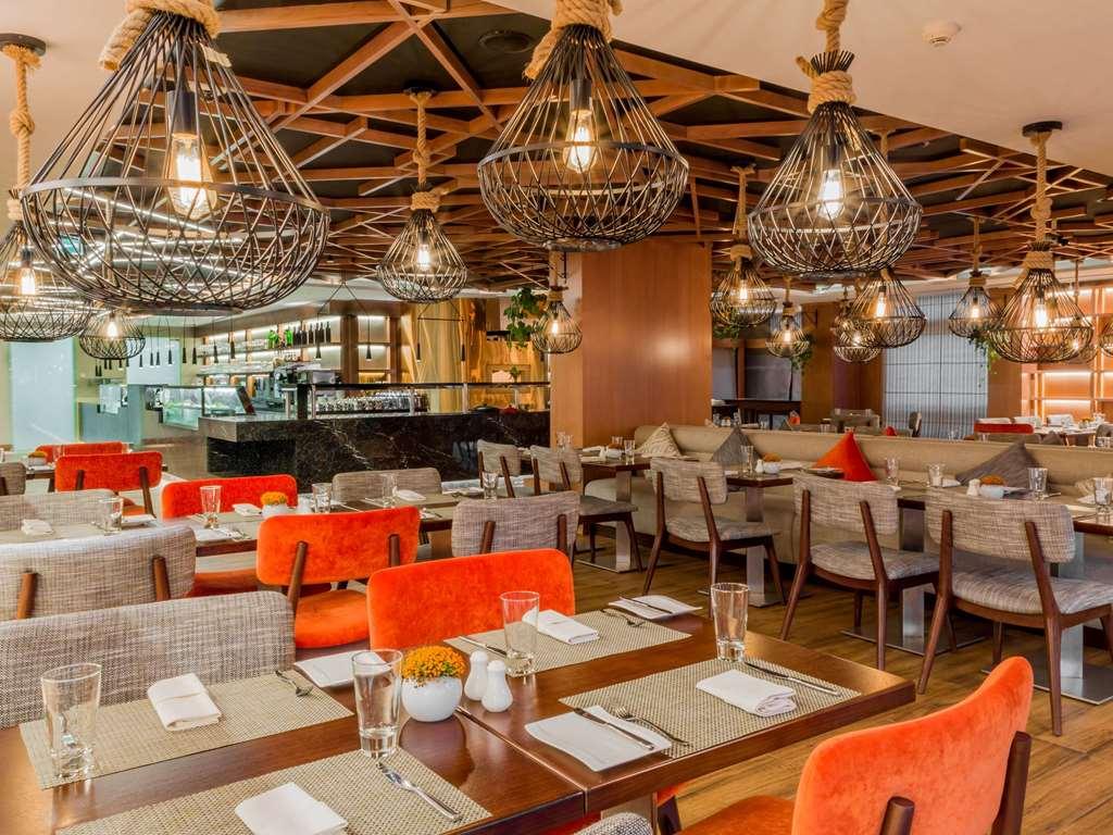 Sofitel Dubai The Palm Luxury Apartments מסעדה תמונה